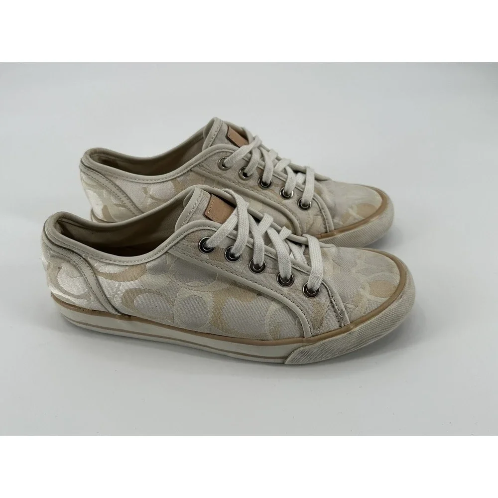 Coach Women's Beige/White Signature Print Lace Up Casual Shoes - Size 6.5B‎